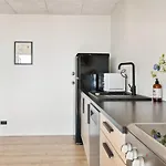 Yari - 50m From The Sea By Interhome Apartman
