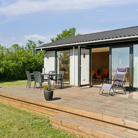Yari - 50m From The Sea By Interhome Apartman *